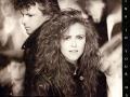 Details T'Pau - China In Your Hand