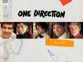 Details one direction - kiss you