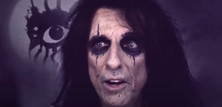 Alice Cooper blikt terug op corona