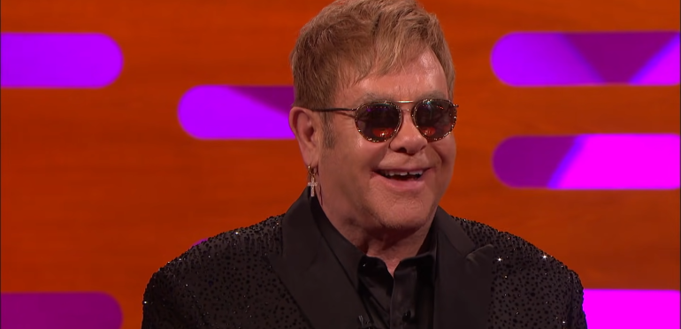 Elton John pakt nummer 1-hit in Engeland