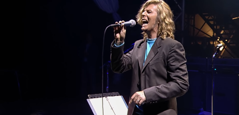 Toy van David Bowie wordt officieel uitgebracht