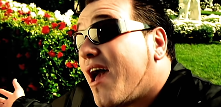 Smash Mouth-frontman Steve Harwell stopt met zingen