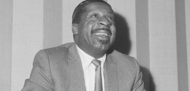 Overleden jazzpianist scoort hit dankzij Adele