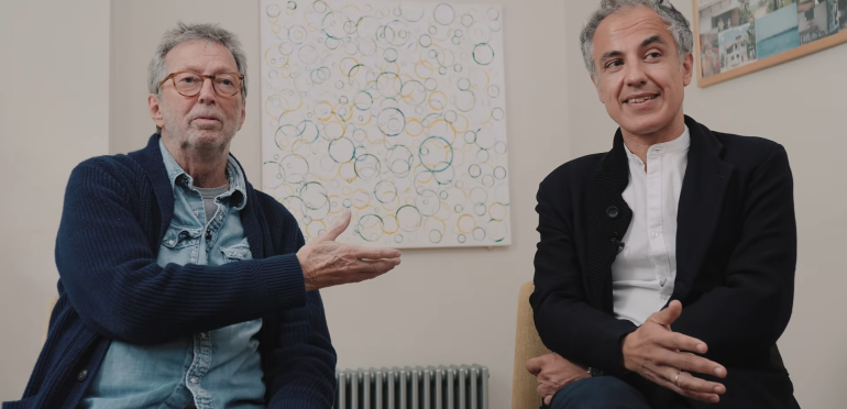 Eric Clapton schrijft nummer met anti-vaccinatie-activist