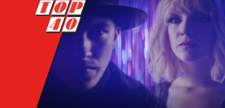 In The Dark is de hoogste binnenkomer in de Top 40