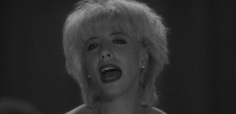 Twin Peaks-zangeres Julee Cruise (65) overleden