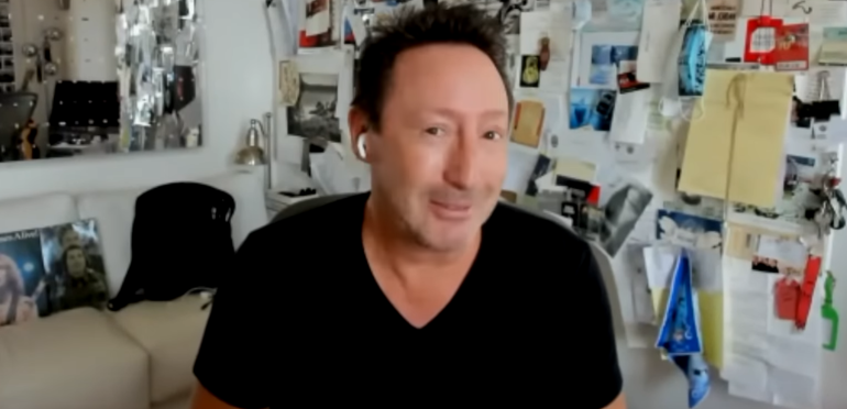 Julian Lennon heeft zijn naam veranderd