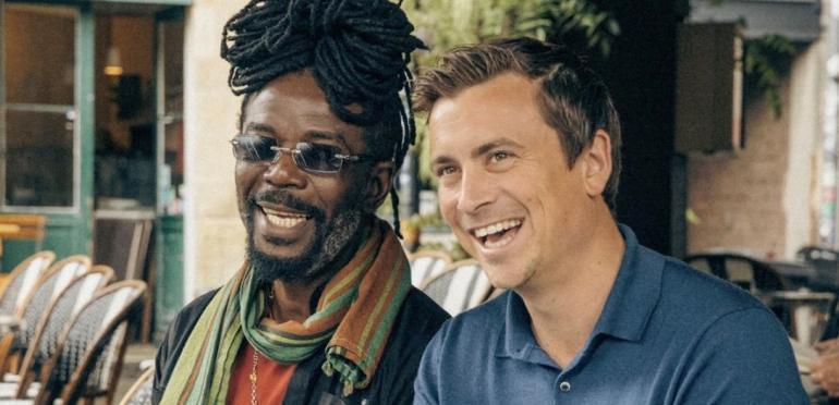 Kenny B scoort zomerse hit met Niels Destadsbader in Vlaanderen