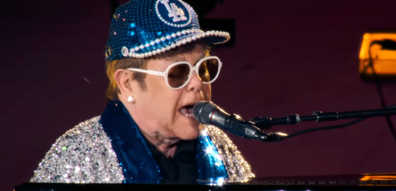 Elton John krijgt Billboard Award voor recordtournee