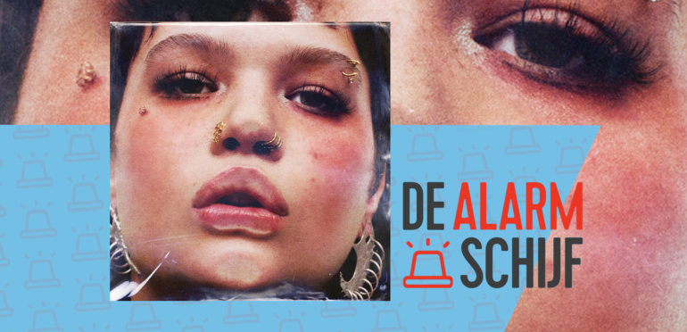 Messy van Lola Young is de Alarmschijf