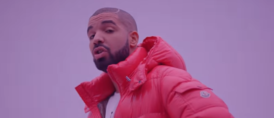 Drake aast op Brits record