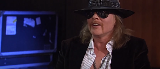 Guns N’Roses vastgezet bij grens