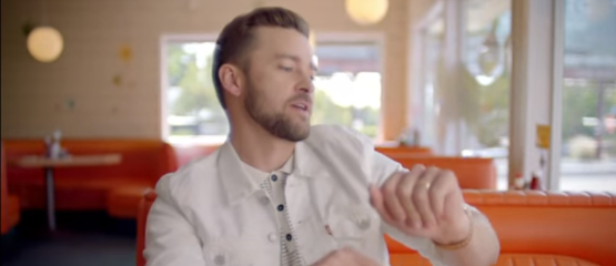 Will.I.Am en Justin Timberlake vrijuit