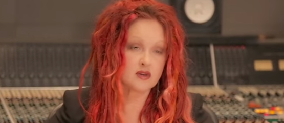 Cyndi Lauper maakt scherpe vergelijking