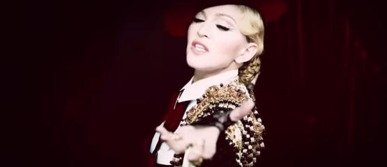 Madonna steunt LGBT-jeugd