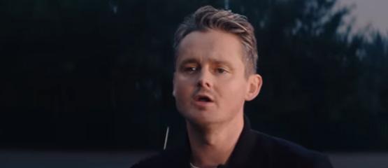Tom Chaplin naar Nederland