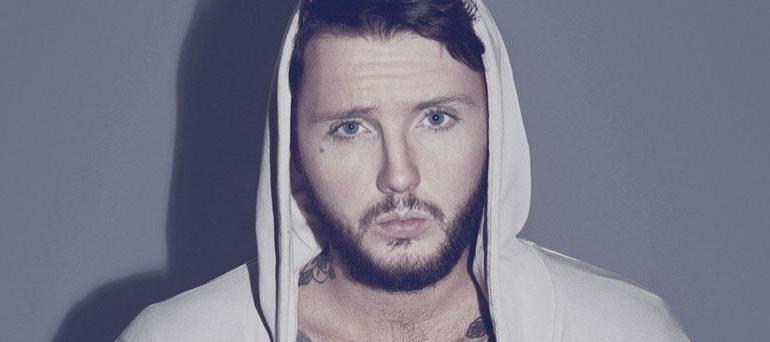 James Arthur kan niet zonder zijn ex