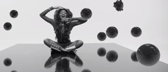 Azealia Banks stak zus