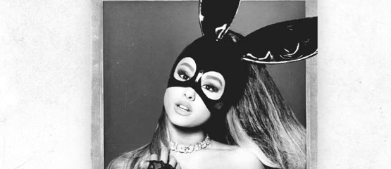 Ariana Grande bezoekt slachtoffers