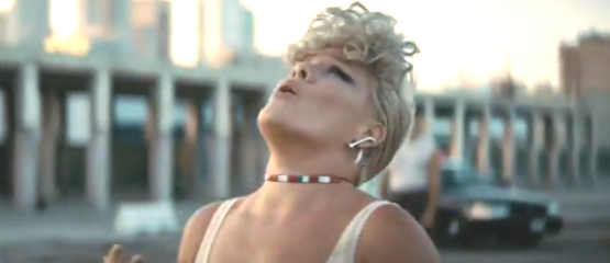 Dochter P!nk weinig enthousiast