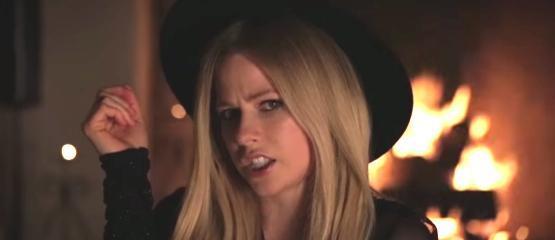 Avril zingt weer met ex
