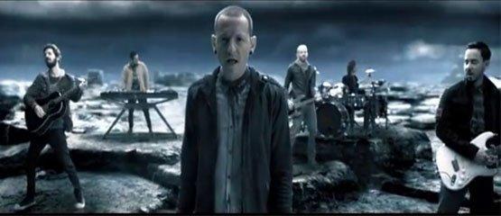 Linkin Park eert overleden zanger