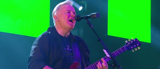 New Order schikt met bassist