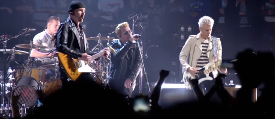 U2 legde album op de plank