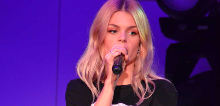 Davina Michelle 2019