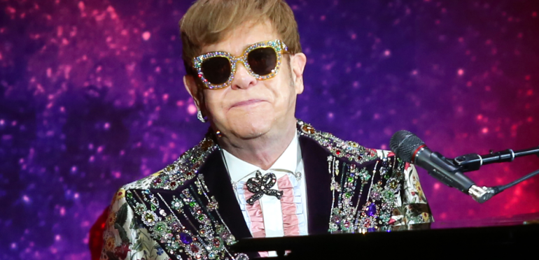 Elton John zong hits op Royal Wedding