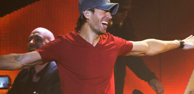 Enrique Iglesias - Bailamos