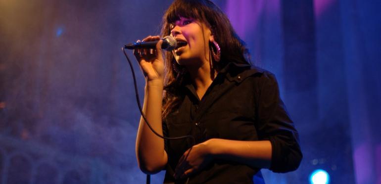 Maria Mena 2008