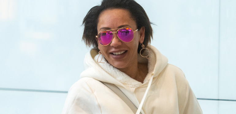 Mel B met spoed naar ziekenhuis