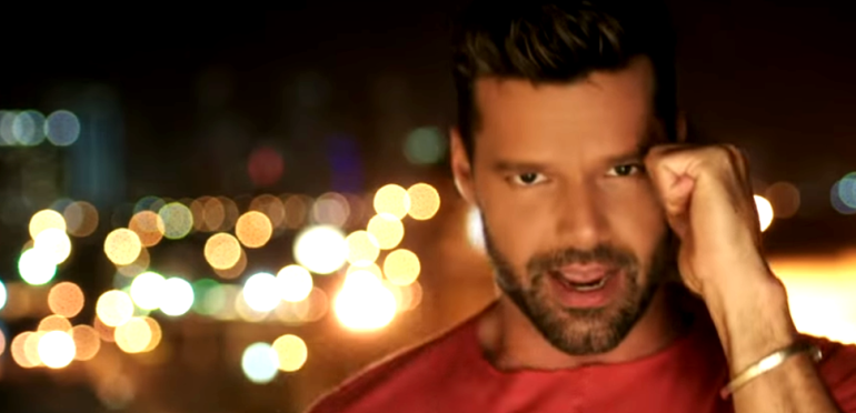 Ricky Martin ging pas ‘uit de kast’ echt leven