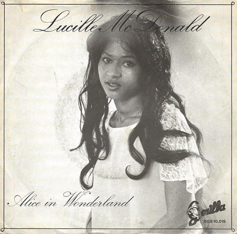 Coverafbeelding Lucille McDonald - Alice In Wonderland