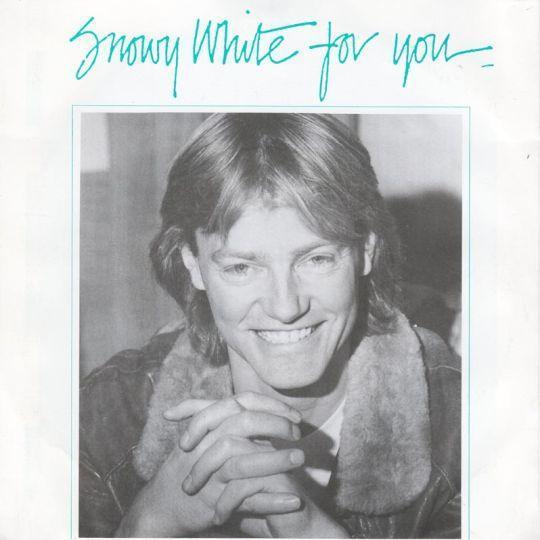 Coverafbeelding For You - Snowy White