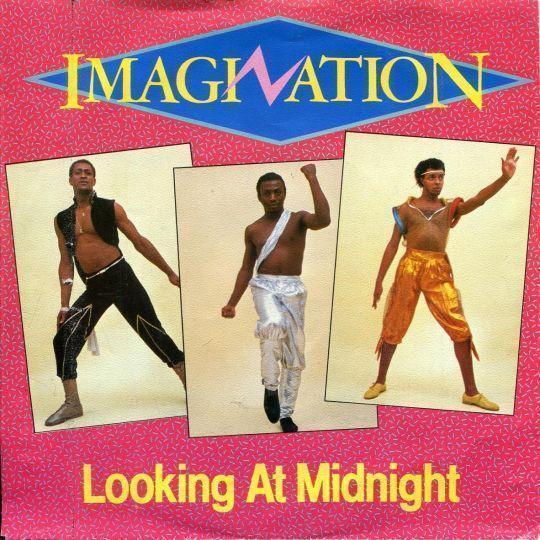 Coverafbeelding Looking At Midnight - Imagination
