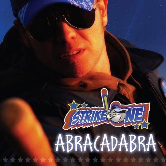 Coverafbeelding Strike One - Abracadabra