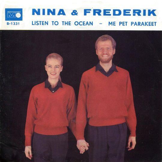 Coverafbeelding Nina & Frederik - Listen To The Ocean