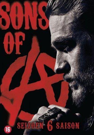 Coverafbeelding charlie hunnam, katey sagal e.a. - sons of anarchy - seizoen 6