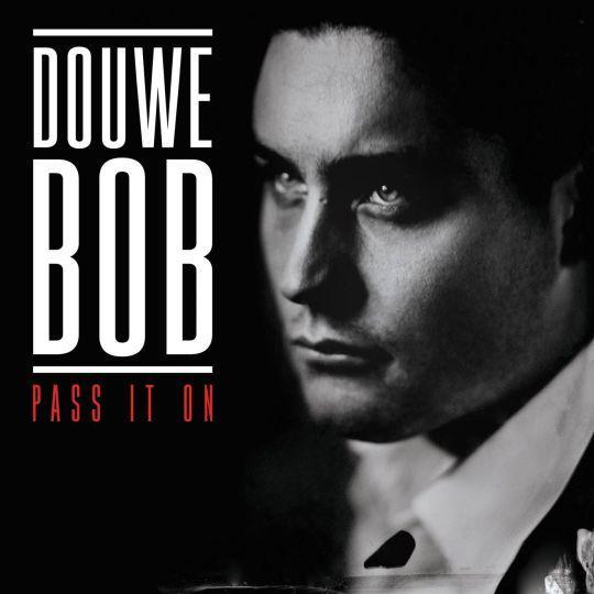 Coverafbeelding douwe bob - pass it on