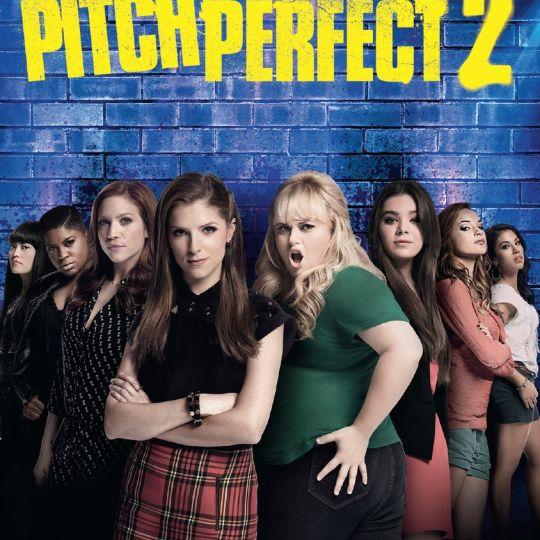 Coverafbeelding anna kendrick, rebel wilson e.a. - pitch perfect 2