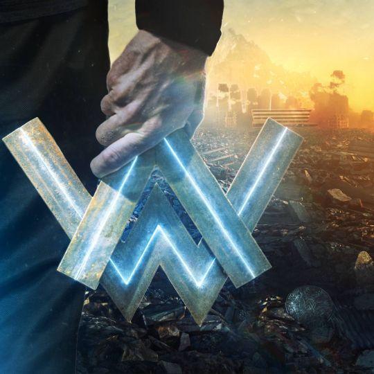 Alan Walker, Noah Cyrus & Digital Farm Animals - All falls down