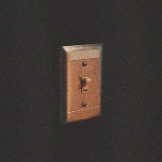 Coverafbeelding Charlie Puth - Light switch