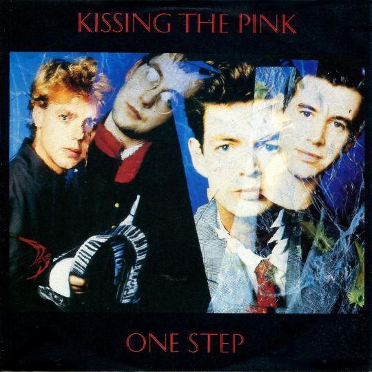 Coverafbeelding Kissing The Pink - One Step