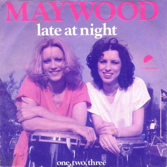 Coverafbeelding Late At Night - Maywood