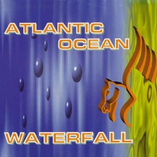 Coverafbeelding Atlantic Ocean - Waterfall