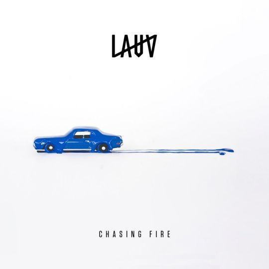 Coverafbeelding Lauv - Chasing fire