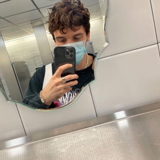 Coverafbeelding Lauv - 2021