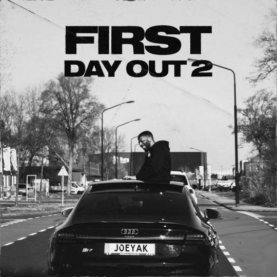 Coverafbeelding JoeyAK - First day out 2